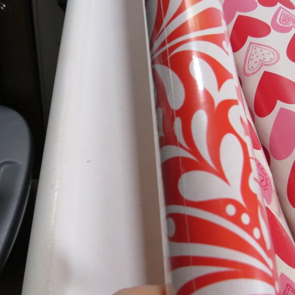 Valentine Wrapping Paper and Red/White Wrapping Paper New & Opened - Picture 7 of 9